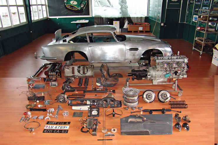 Aston-Martin-DB5-007-Restaurierung-fotoshowBig-66865b00-533578.jpg