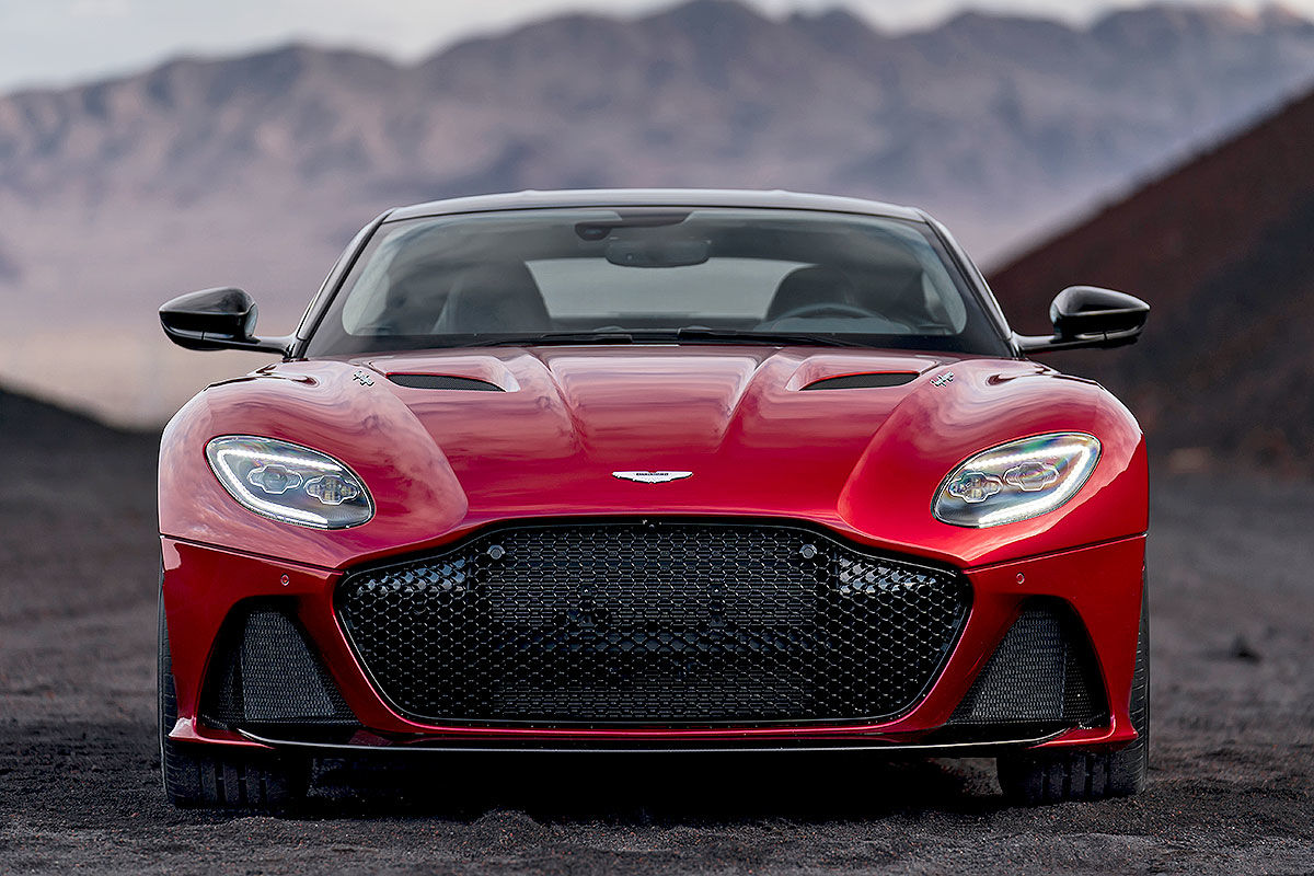 Aston Martin DBS Superleggera 2.jpg